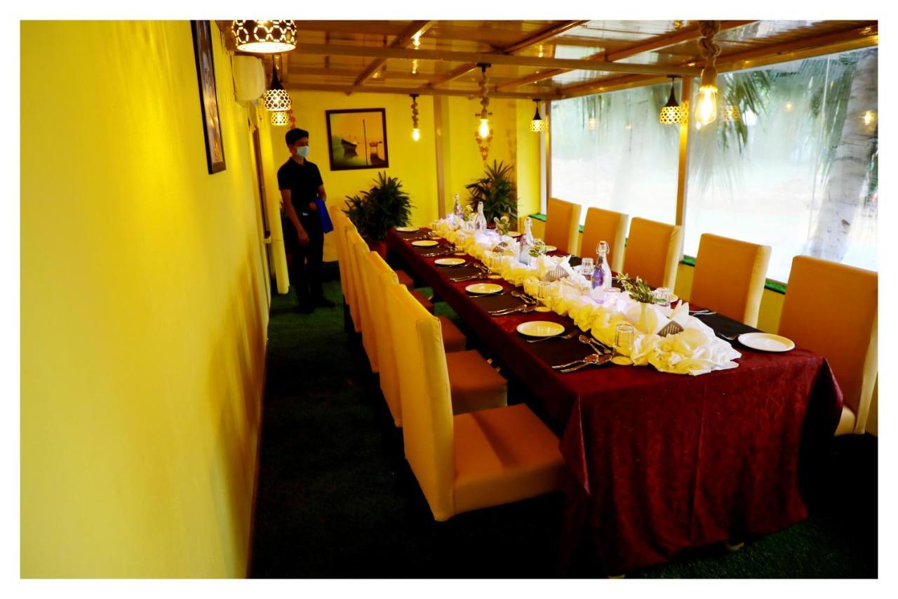 Clarks Inn Express ,Sirkazhi Buitenkant foto