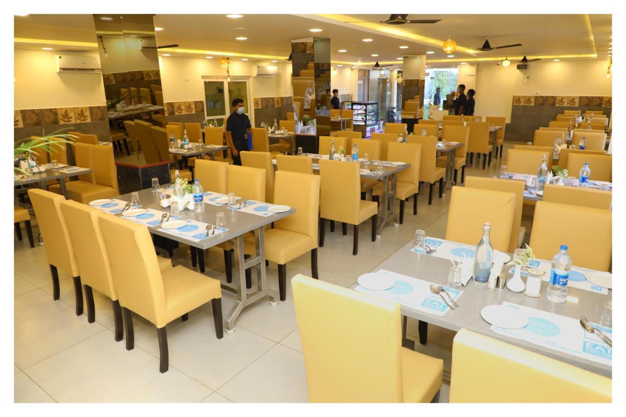 Clarks Inn Express ,Sirkazhi Buitenkant foto