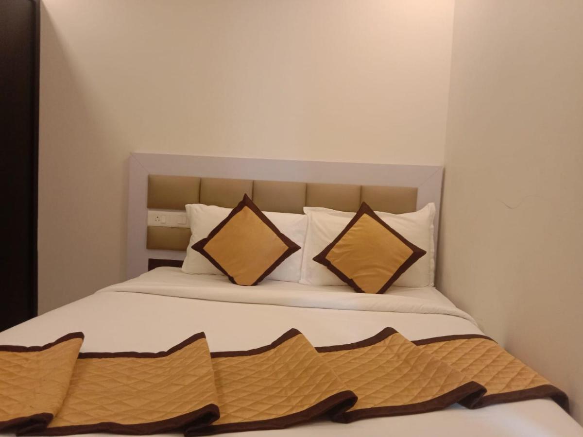 Clarks Inn Express ,Sirkazhi Buitenkant foto